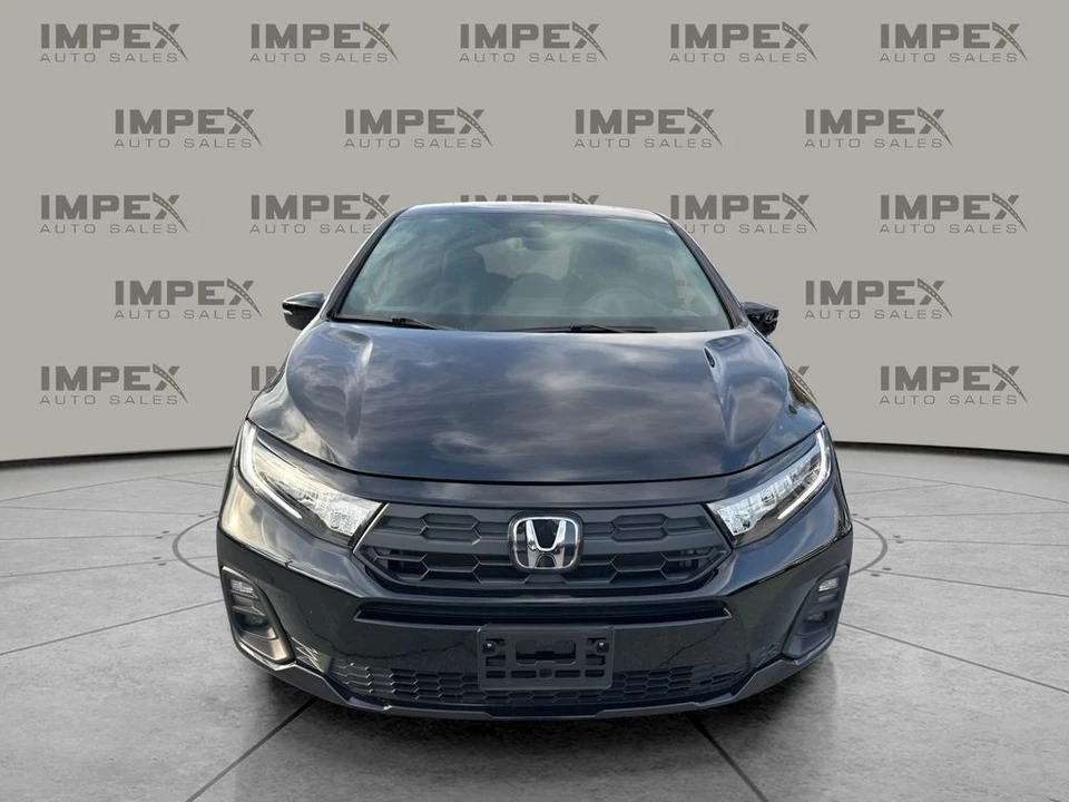 2025 Honda Odyssey - Image 8 of 12
