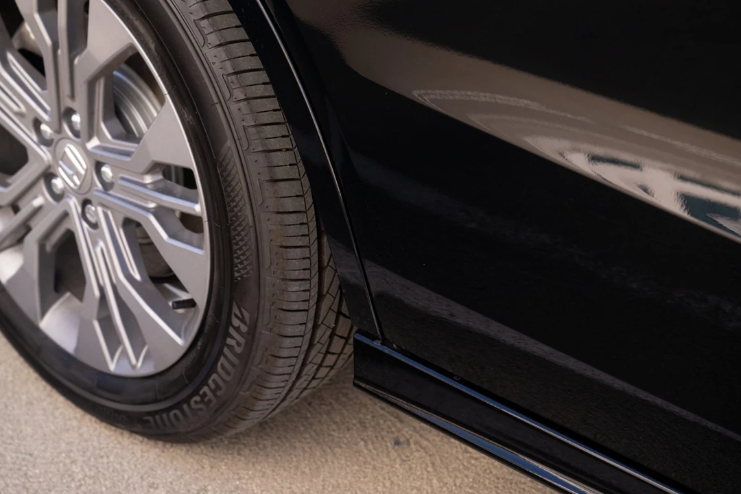 2025 Honda Odyssey - Image 30 of 31