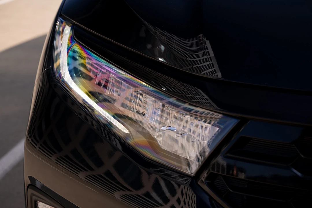 2025 Honda Odyssey - Image 18 of 31