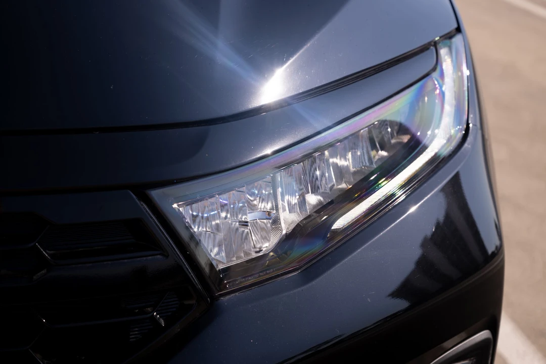 2025 Honda Odyssey - Image 19 of 31