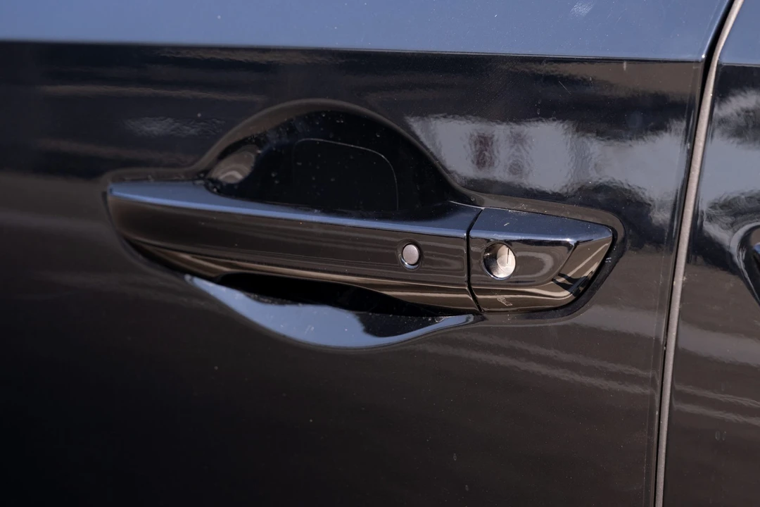 2025 Honda Odyssey - Image 25 of 31