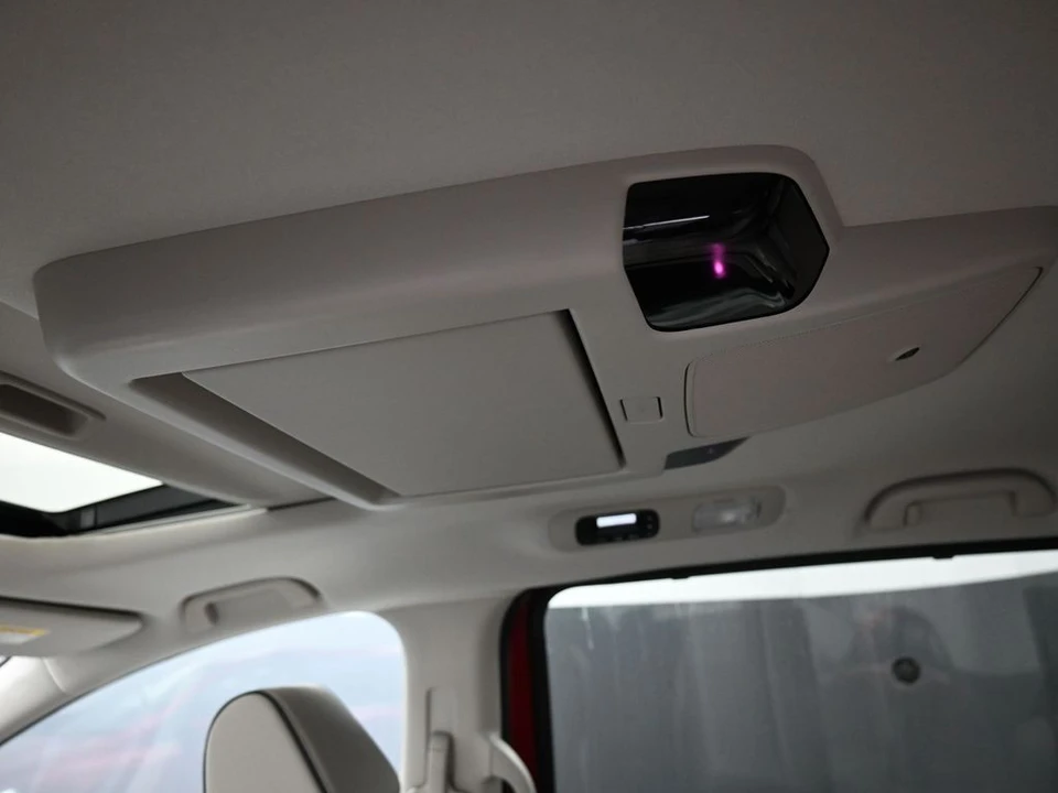 2025 Honda Odyssey - Image 21 of 21