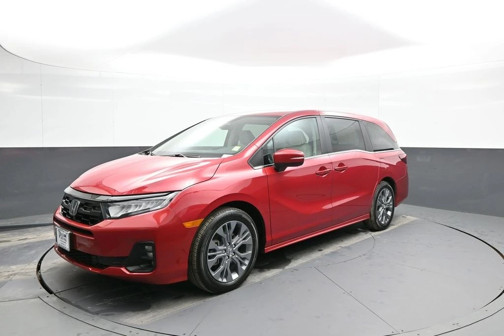 2025 Honda Odyssey - Image 10 of 12