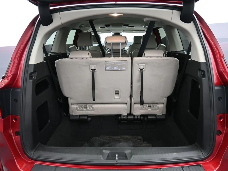 2025 Honda Odyssey - Image 25 of 31