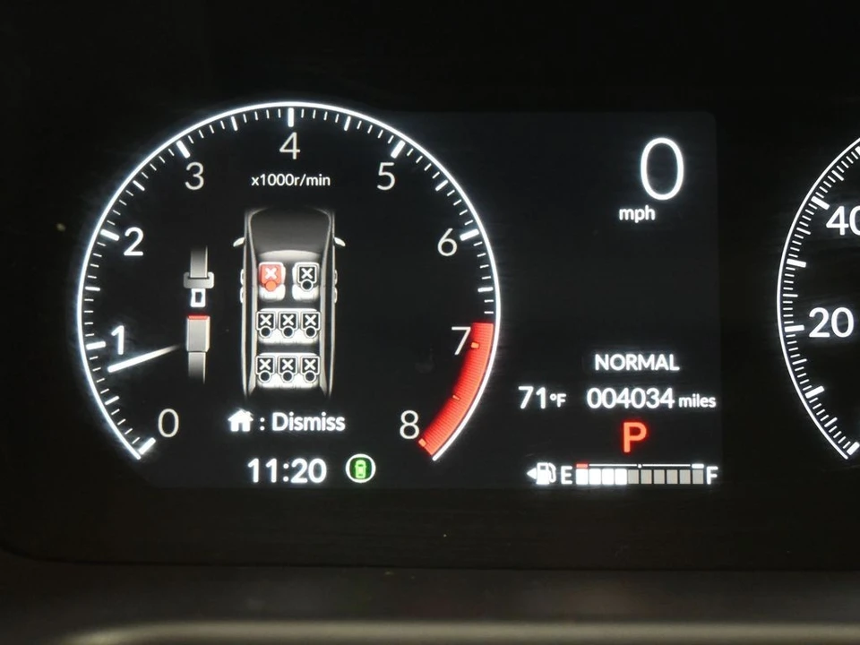 2025 Honda Odyssey - Image 16 of 31