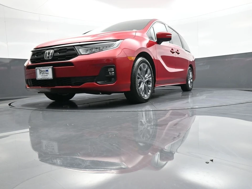 2025 Honda Odyssey - Image 30 of 31