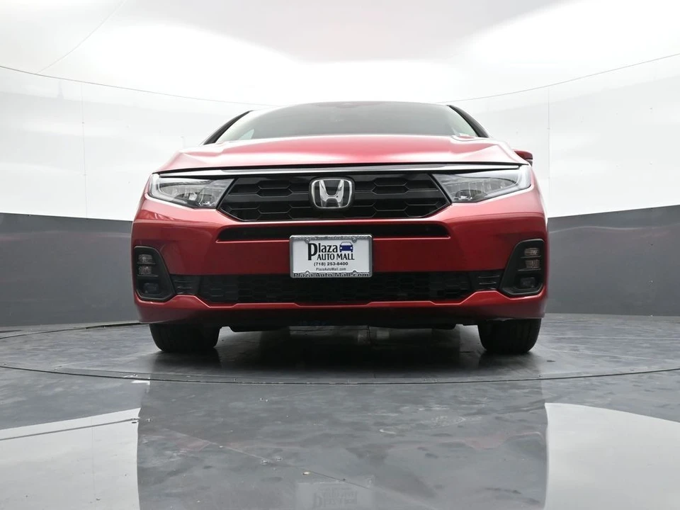 2025 Honda Odyssey - Image 30 of 31