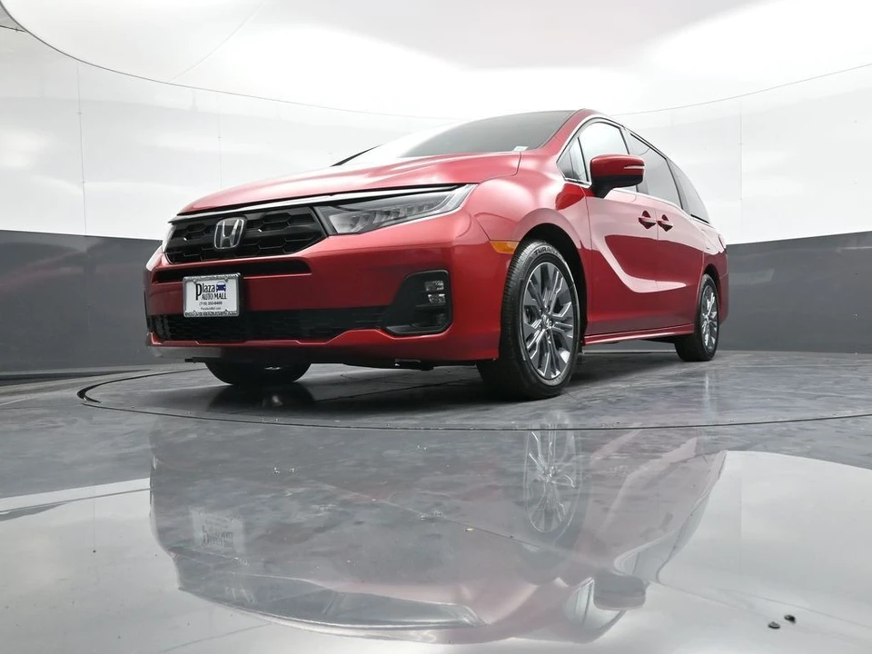 2025 Honda Odyssey - Image 29 of 31