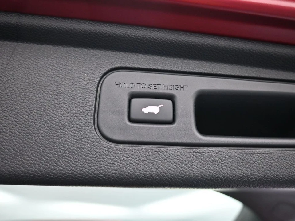 2025 Honda Odyssey - Image 24 of 31