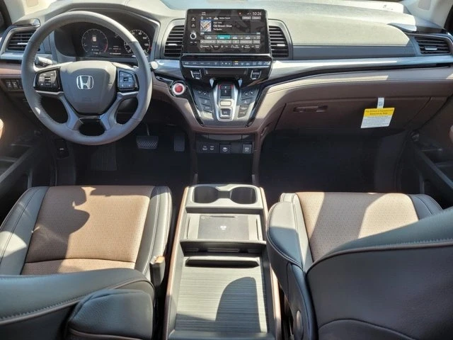 2025 Honda Odyssey - Image 10 of 12