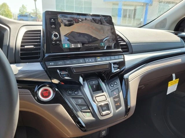 2025 Honda Odyssey - Image 12 of 12