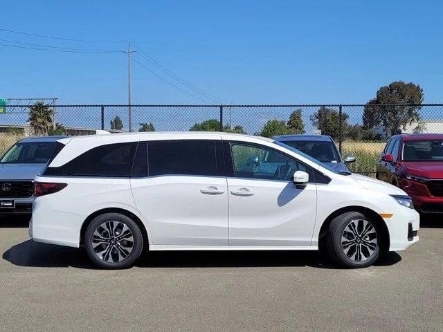 2025 Honda Odyssey - Image 4 of 12