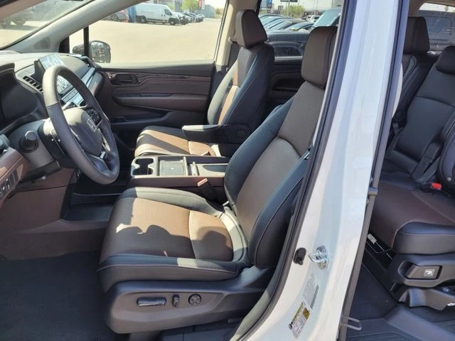 2025 Honda Odyssey - Image 7 of 12