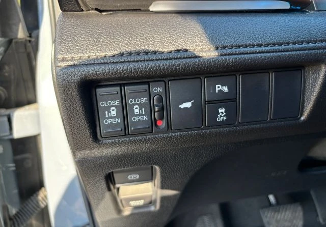 2025 Honda Odyssey - Image 21 of 21