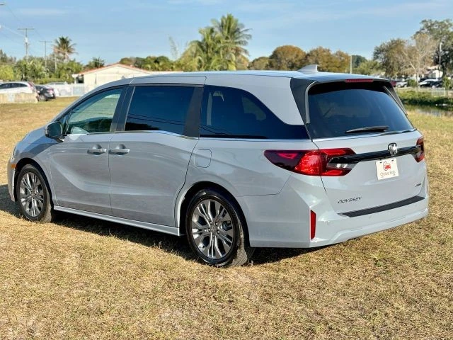 2025 Honda Odyssey - Image 6 of 21