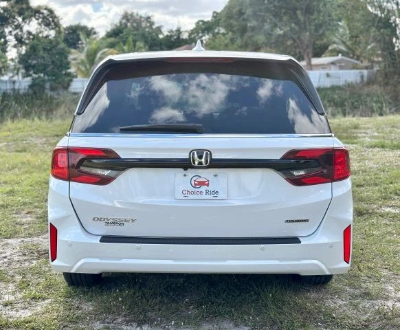 2025 Honda Odyssey - Image 5 of 21
