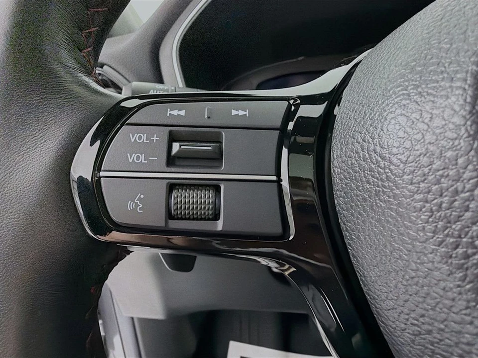 2025 Honda Pilot 4th Gen - Image 11 of 12