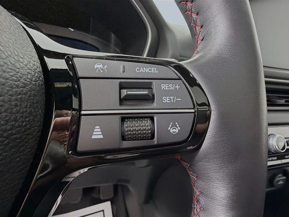 2025 Honda Pilot 4th Gen - Image 12 of 12