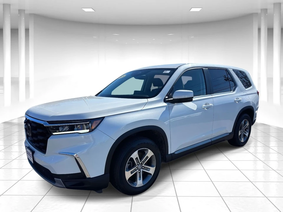 2025 Honda Pilot 4th Gen - Image 7 of 21