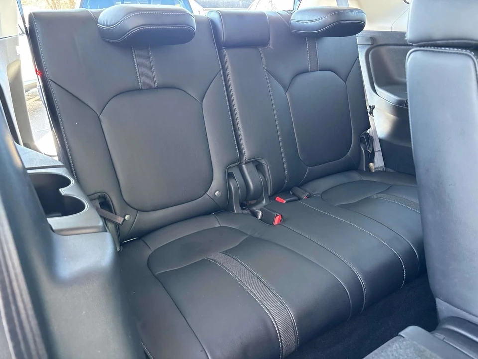 2025 Honda Pilot 4th Gen - Image 19 of 21