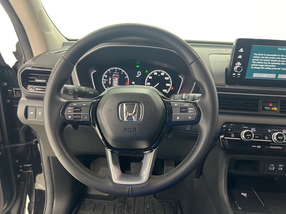 2025 Honda Pilot 4th Gen - Image 10 of 21