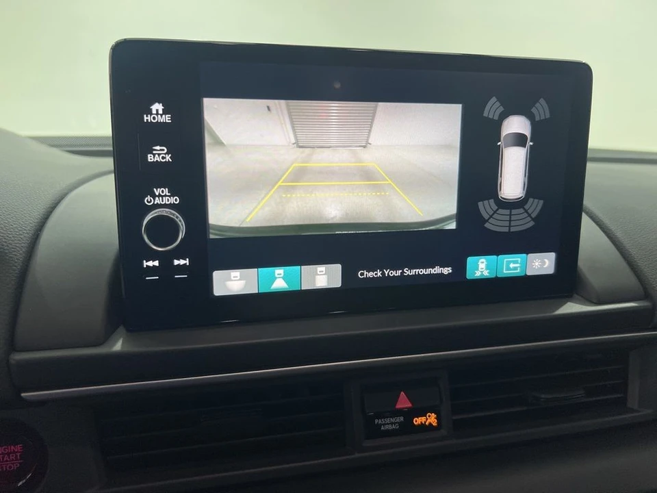 2025 Honda Pilot 4th Gen - Image 13 of 21
