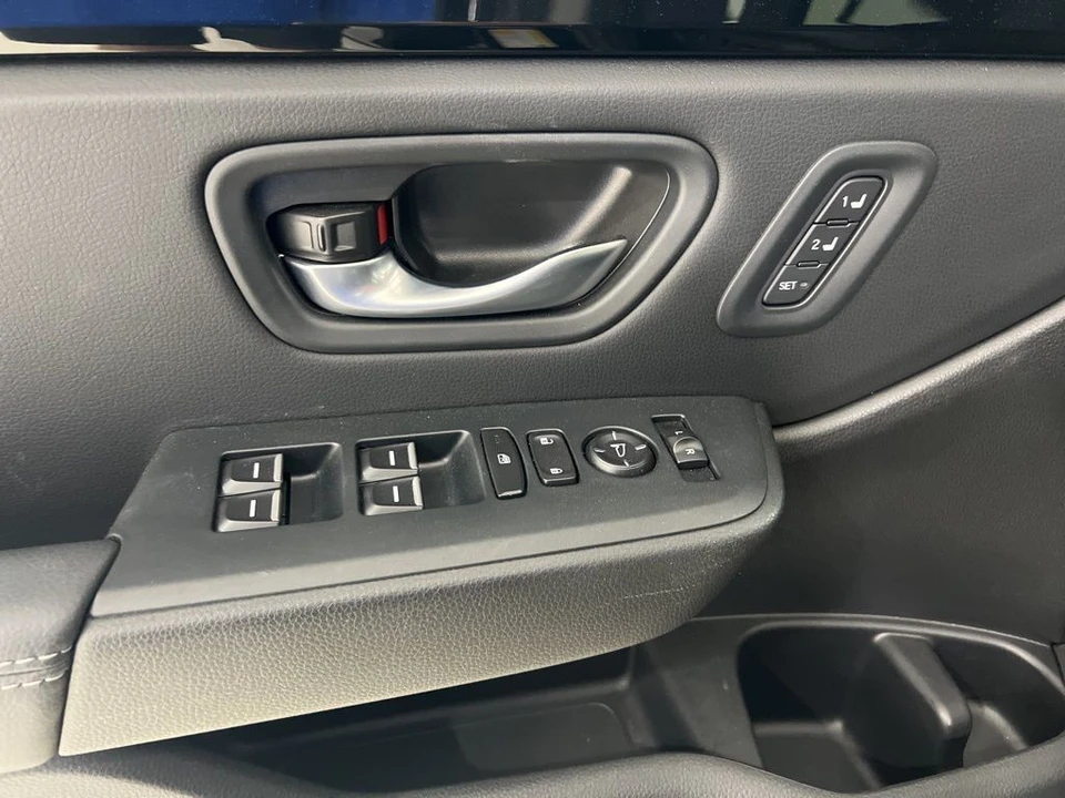 2025 Honda Pilot 4th Gen - Image 20 of 21