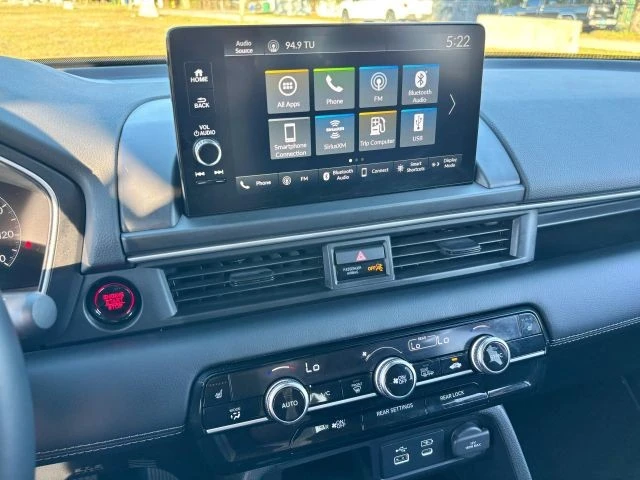 2025 Honda Pilot 4th Gen - Image 15 of 21