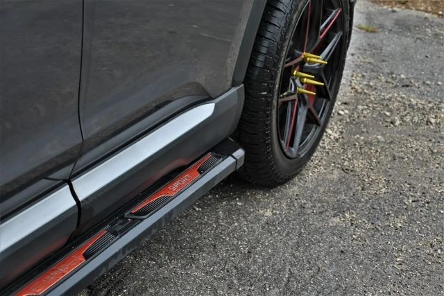 2025 Honda Pilot 4th Gen - Image 8 of 20