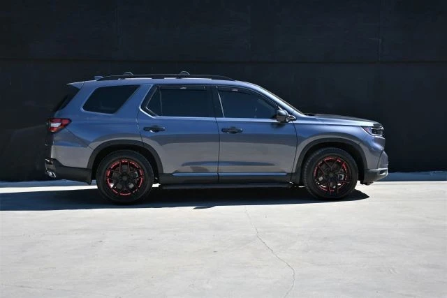 2025 Honda Pilot 4th Gen - Image 6 of 21