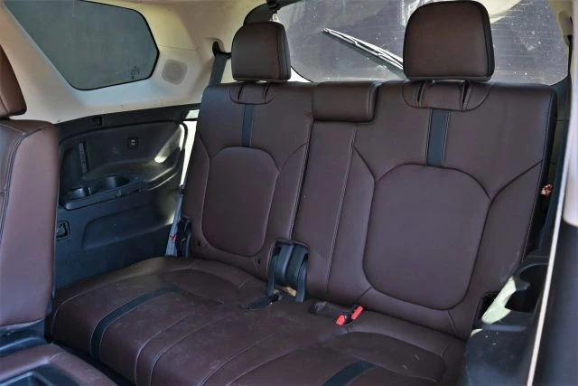 2025 Honda Pilot 4th Gen - Image 18 of 21