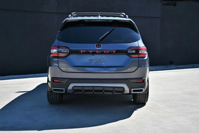 2025 Honda Pilot 4th Gen - Image 4 of 21