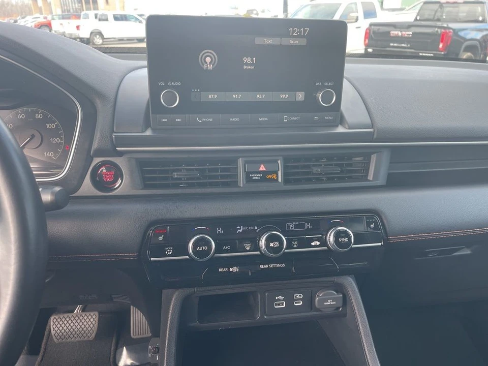 2025 Honda Pilot 4th Gen - Image 20 of 21