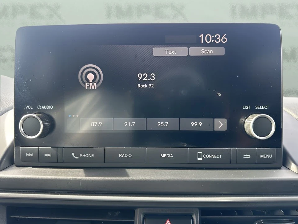 2025 Honda Pilot 4th Gen - Image 18 of 21