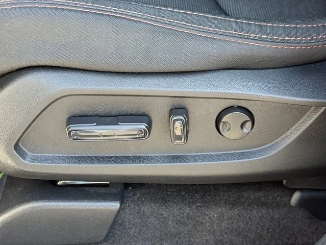 2025 Honda Pilot 4th Gen - Image 17 of 21
