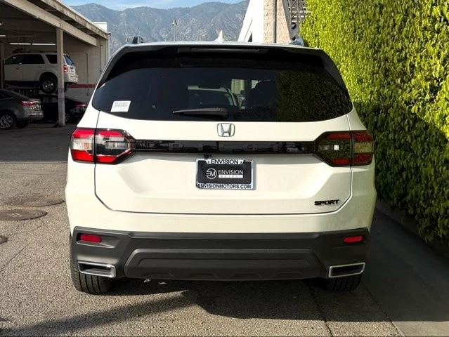 2025 Honda Pilot 4th Gen - Image 4 of 12