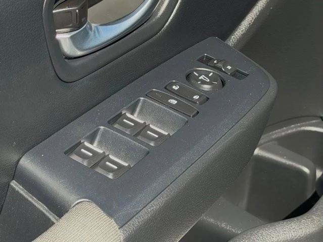 2025 Honda Pilot 4th Gen - Image 14 of 21