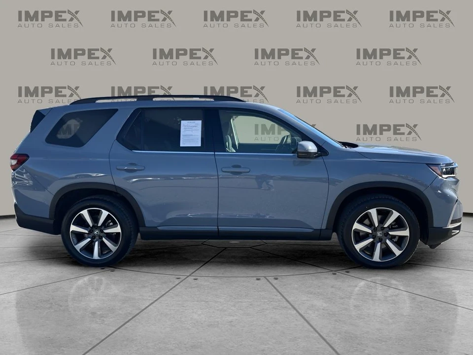 2025 Honda Pilot 4th Gen - Image 6 of 12