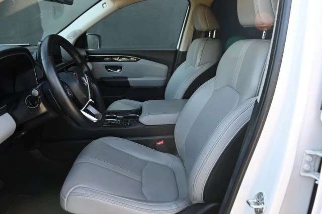 2025 Honda Pilot 4th Gen - Image 18 of 21