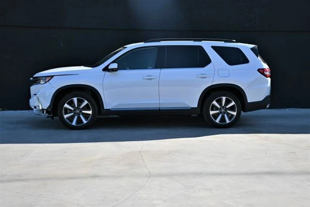 2025 Honda Pilot 4th Gen - Image 7 of 21