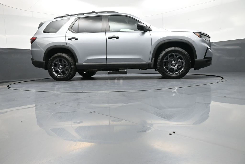 2025 Honda Pilot 4th Gen - Image 31 of 31