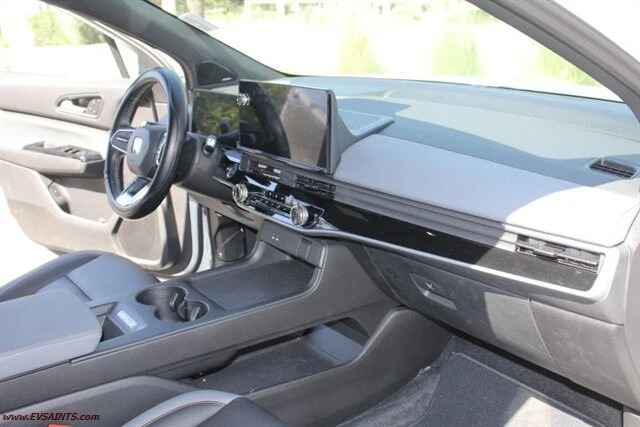 2025 Honda - Image 13 of 22