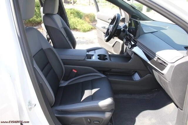 2025 Honda - Image 12 of 22