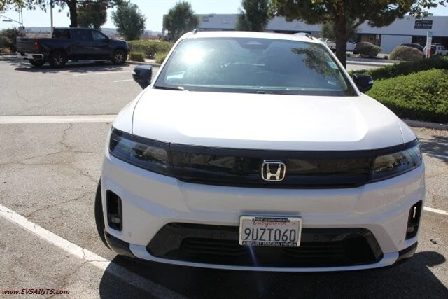 2025 Honda - Image 3 of 22
