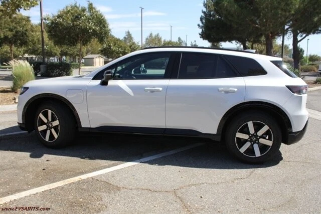 2025 Honda - Image 8 of 22