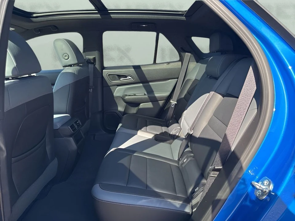 2025 Honda - Image 13 of 31