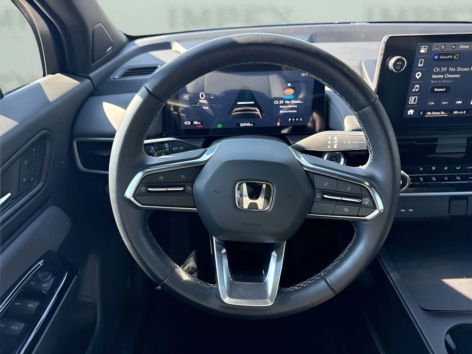 2025 Honda - Image 16 of 31