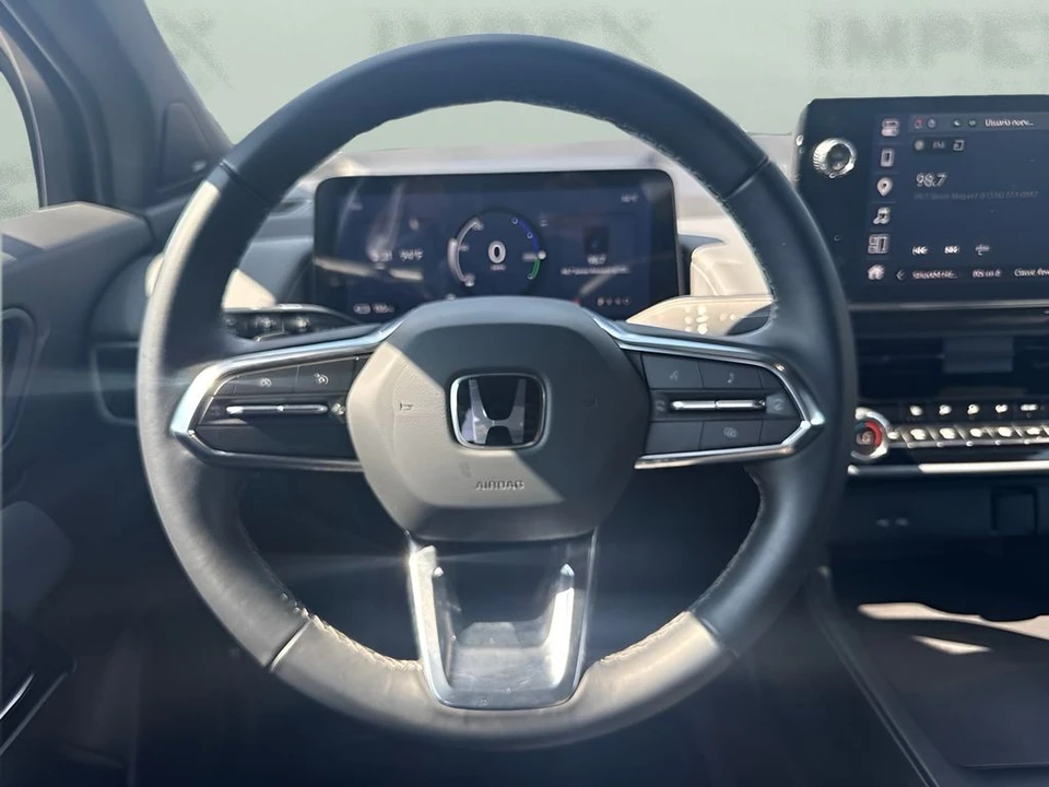 2025 Honda - Image 10 of 28