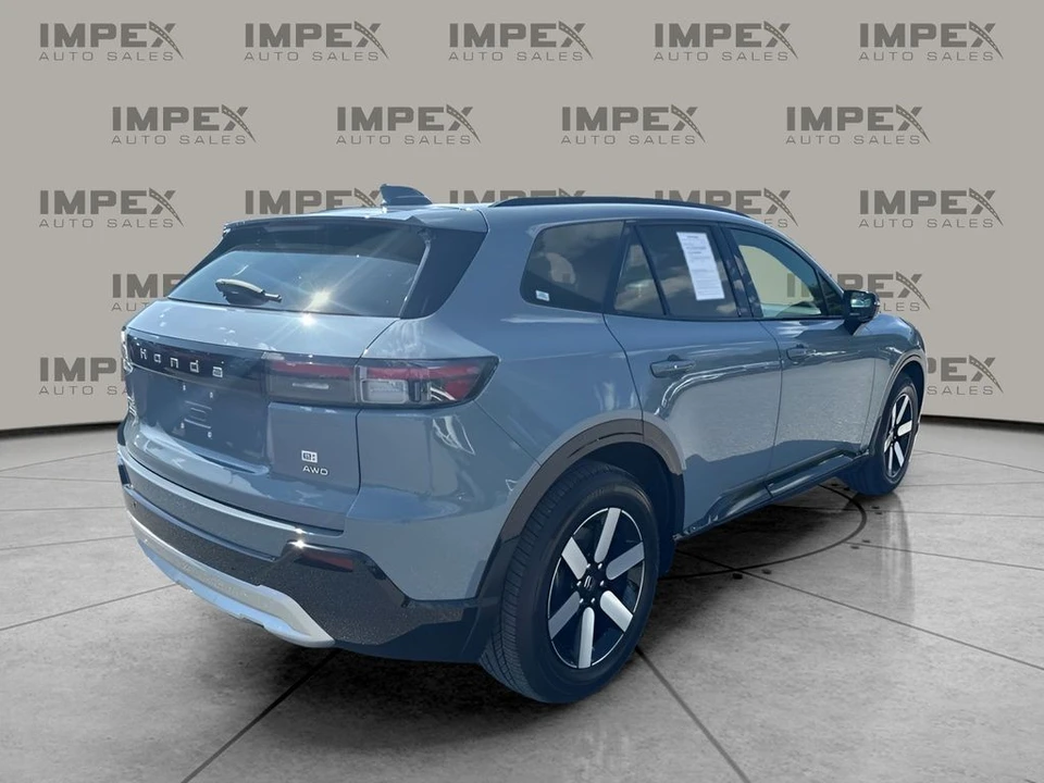 2025 Honda - Image 3 of 28