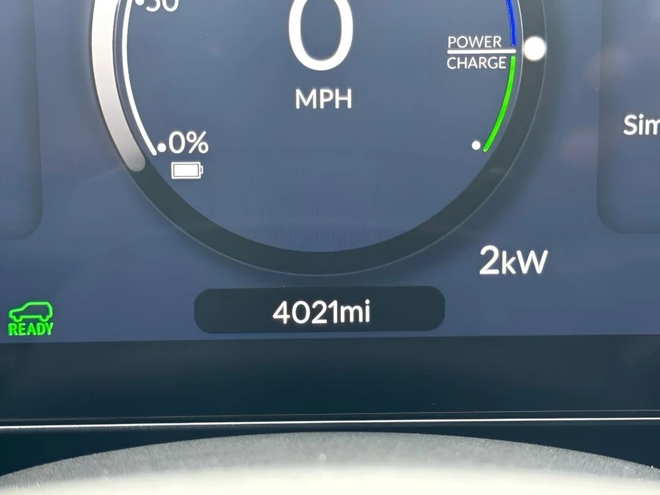 2025 Honda - Image 21 of 31
